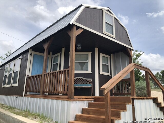 Primary Photo - 245 Mount Pisgah Dr