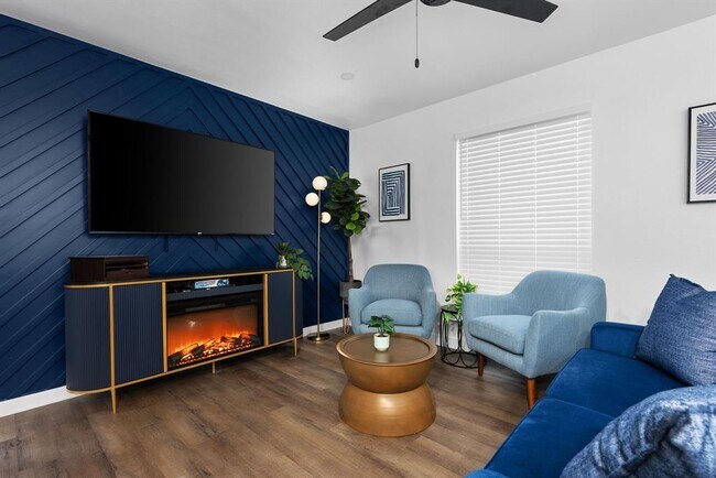 Foto del edificio - 1315 Southport Dr