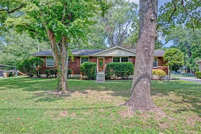 5017 W Durrett - 5017 W Durrett Dr