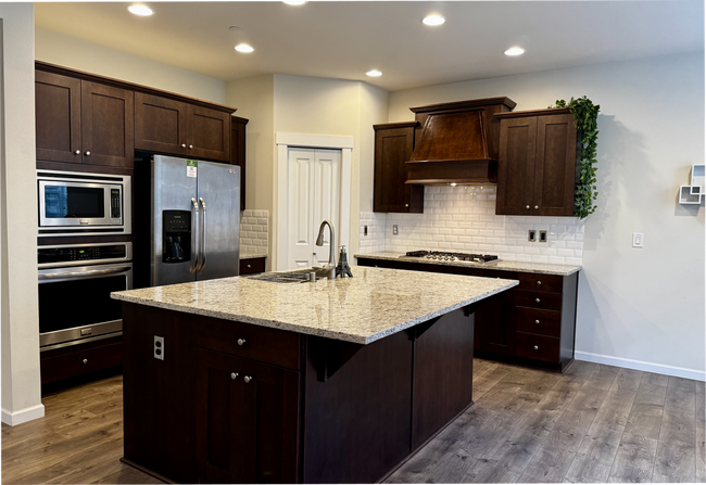 Foto del edificio - 5013 52nd Ave Ct W