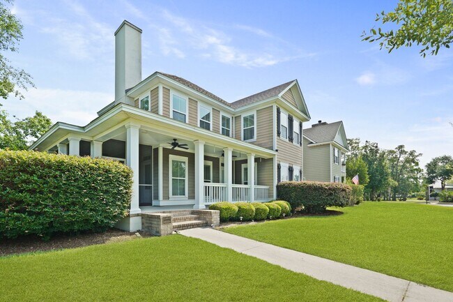 Foto del edificio - 3 Bedroom Dunham Marsh Beauty with Outdoor Fireplace and Resort-Style Community Amenities