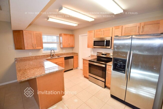 Foto del edificio - 1231 Essex Dr