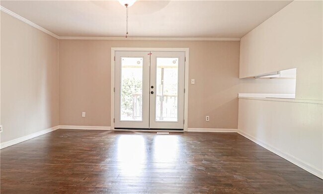 Foto del edificio - 5718 Swymer Dr