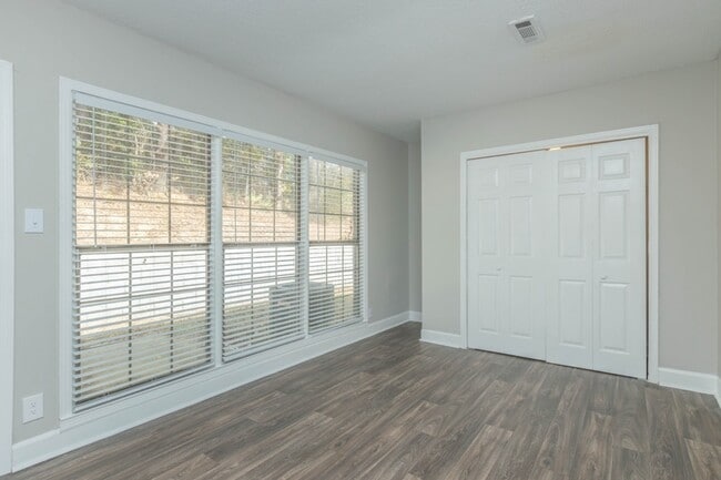 Sunroom - Novus on Riverside Apartments