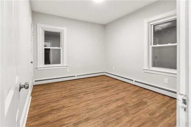 Foto del edificio - 538 Power Rd