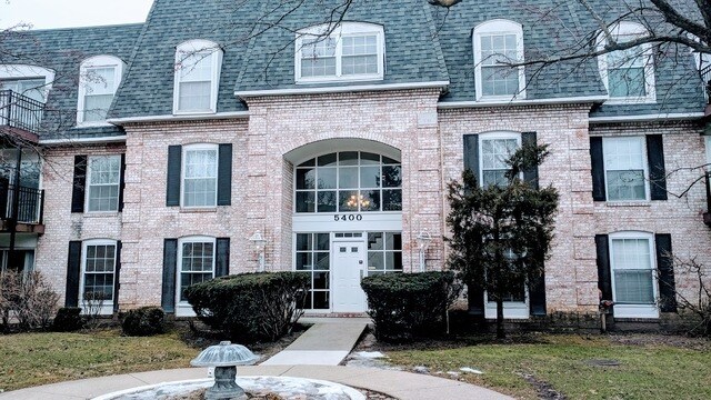 Foto principal - 5400 Carriageway Dr