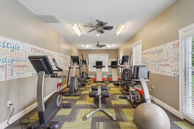 Foto del edificio - Andrews Ridge Apartments