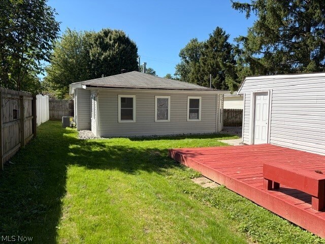 Foto del edificio - 4837 Willowbrook Dr