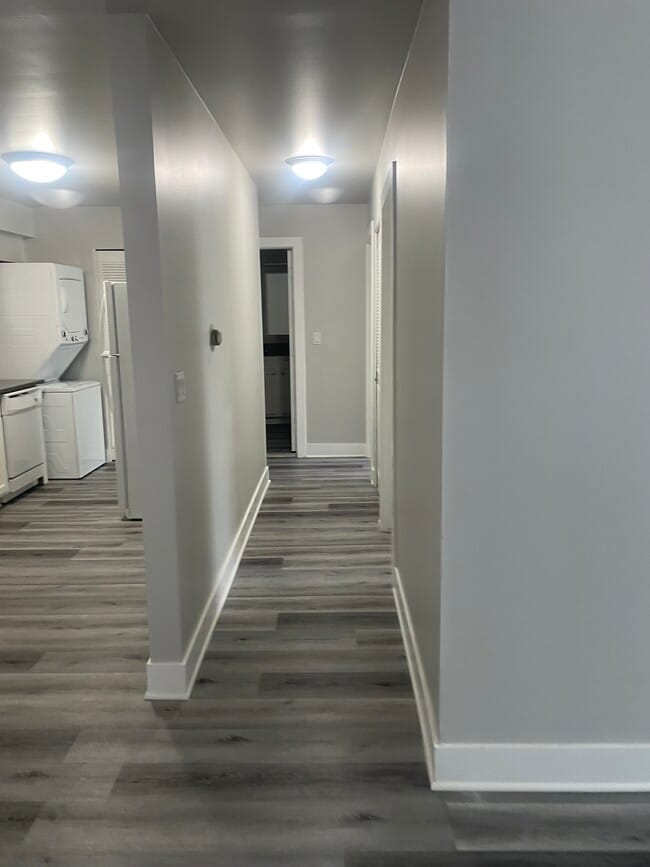 Hallway - Arbor Village Apartments