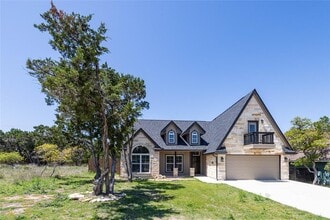 Building Photo - 17 Tanglewood Trail