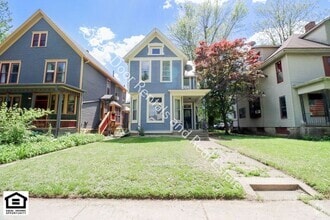 Building Photo - 846 Columbia Ave