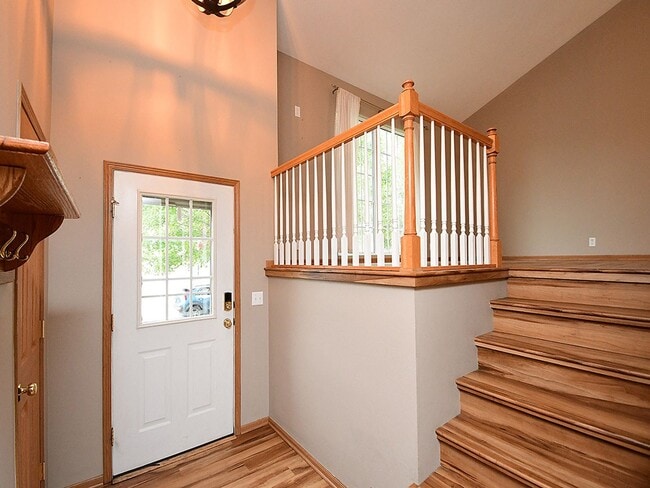 Building Photo - Inviting Home Minutes from Lake Cunningham...