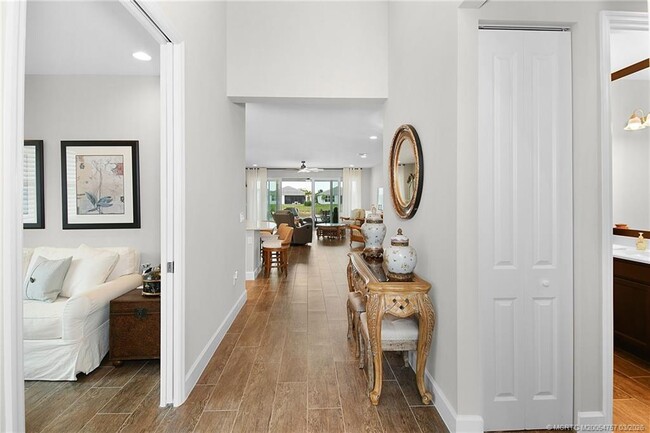 Building Photo - 11933 SW Coral Cove Pkwy