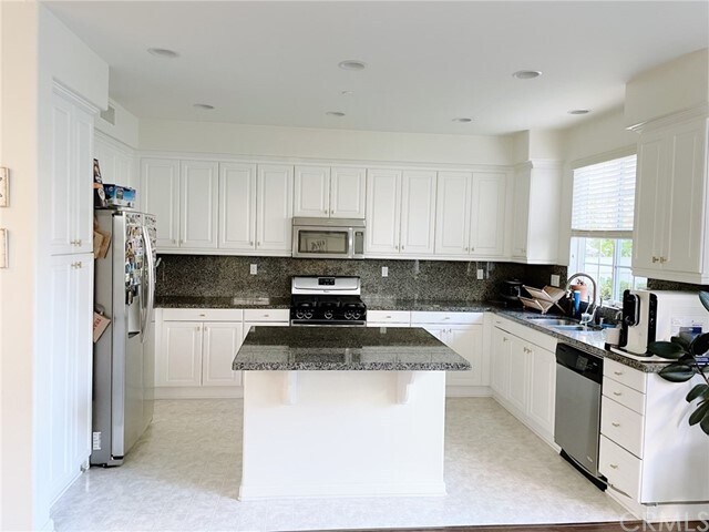 Foto principal - 236 S Costa Blanca Ct