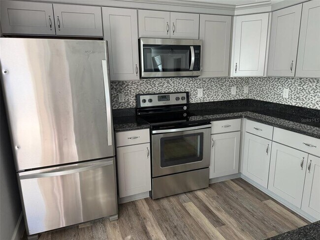 Foto del edificio - 2503 NE 33rd Ct