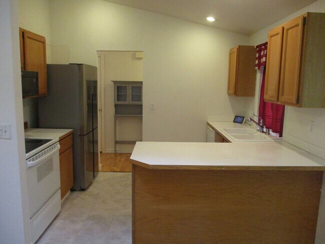 Foto del edificio - Charming Rambler in Lake Minterwood with P...
