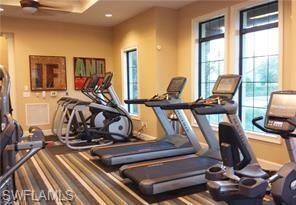 Building Photo - 16113 Camden Lakes Cir