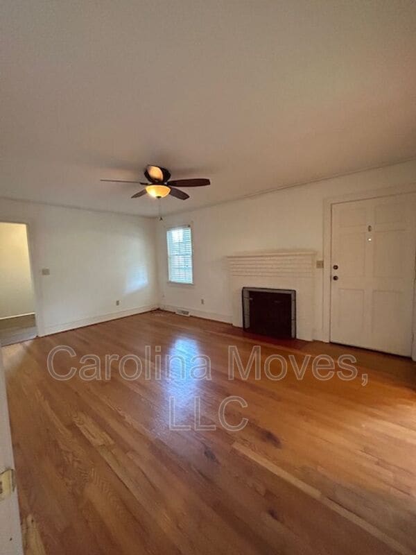 Building Photo - 114 Lenore Ave
