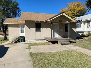 Building Photo - 1403 Avenue C