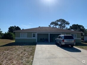 Building Photo - 4642 Golfview Blvd