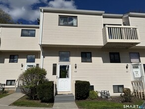 Building Photo - 208 Timber Ln