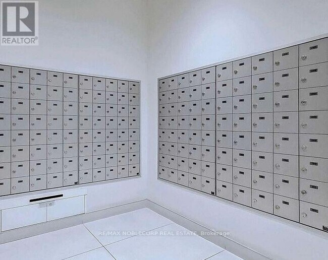 Photo du bâtiment - 15 Lower Jarvis St