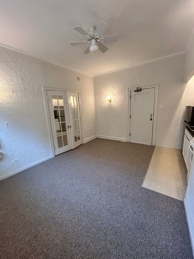 Interior Photo - Winthrop Manor