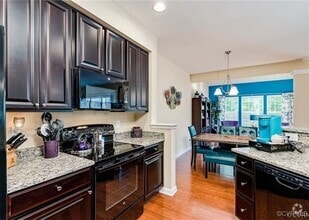 Building Photo - 3414 Avocado Dr