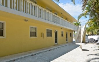 Foto del edificio - LoMara Apartments