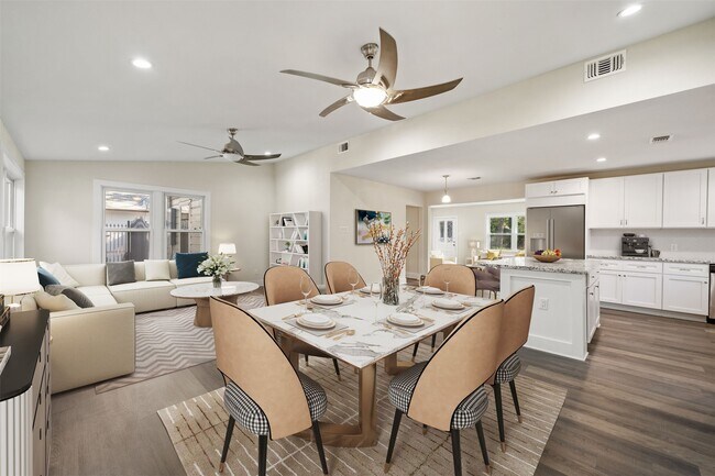 Foto del edificio - 1034 W 43rd St