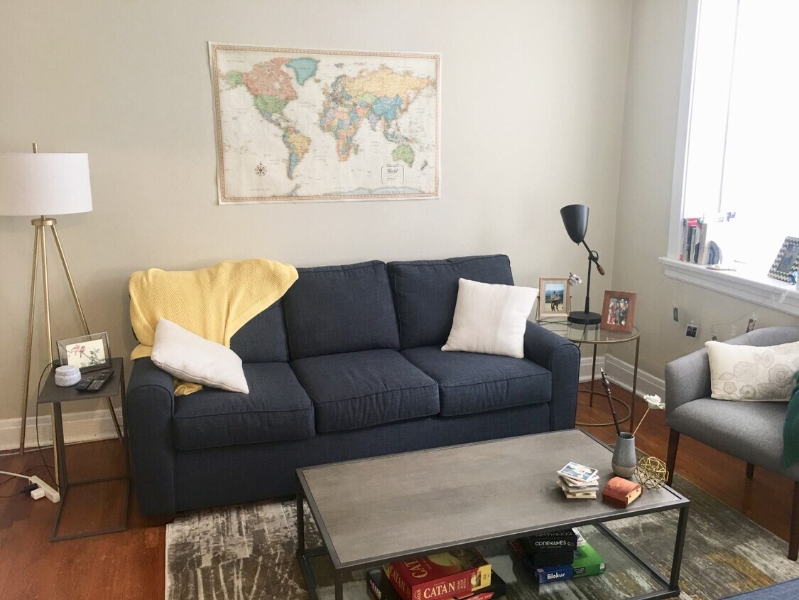Foto principal - 2150 W Shakespeare Ave