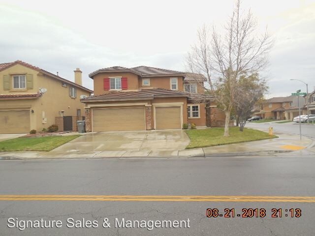Building Photo - 12432 Celebration Dr