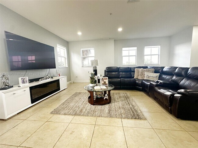 Foto del edificio - 260 NW 109th Ave