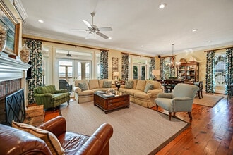 Building Photo - 3482 Luvan Blvd