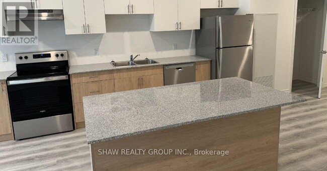 Building Photo - 1098 Paisley Rd