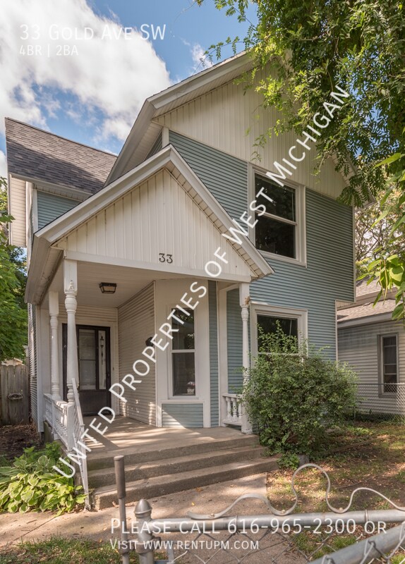 Building Photo - 33 Gold Ave SW