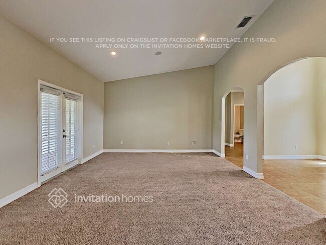 Foto del edificio - 5552 Pebble Beach Dr