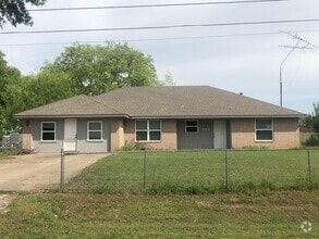 Building Photo - 650 W Ohio St