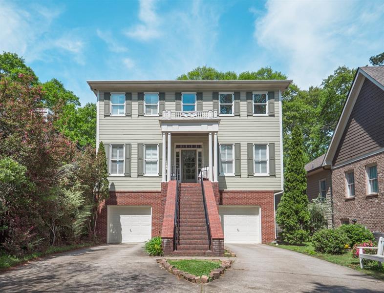 Foto principal - 1060 Pine Grove Ave NE