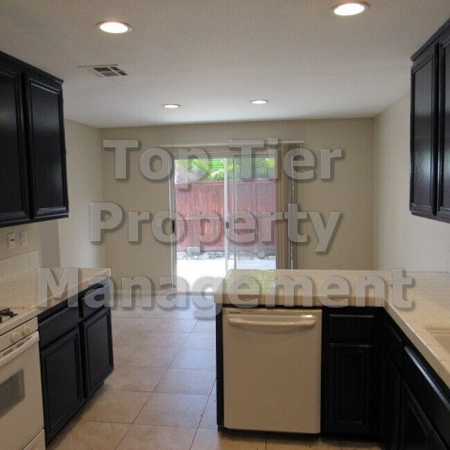 Foto del edificio - ****Beautiful 2 bed/2.5 bath House in Grea...