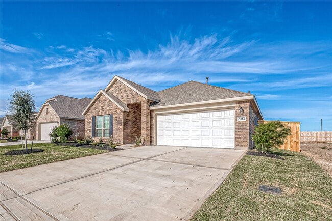 Foto del edificio - 5314 Sleepy Fox Ln