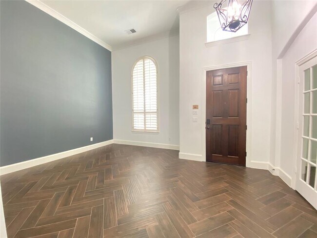 Building Photo - 9711 Dill Canyon Ln