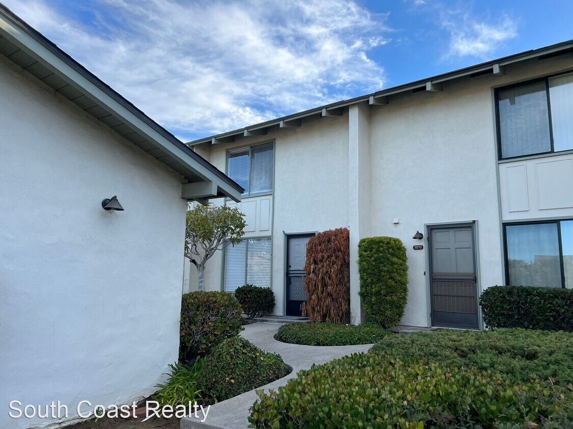 2 br, 1.5 bath House 7074 Marymount Way House Rental in Goleta, CA