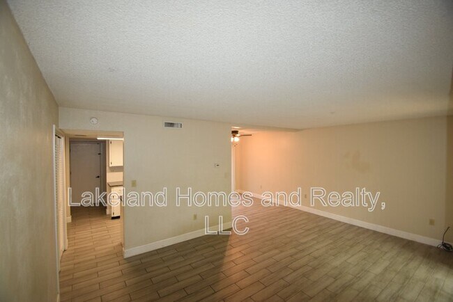 Building Photo - 2722 S San Gully Rd