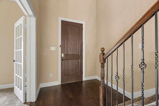 Foto del edificio - 604 Darby Ln