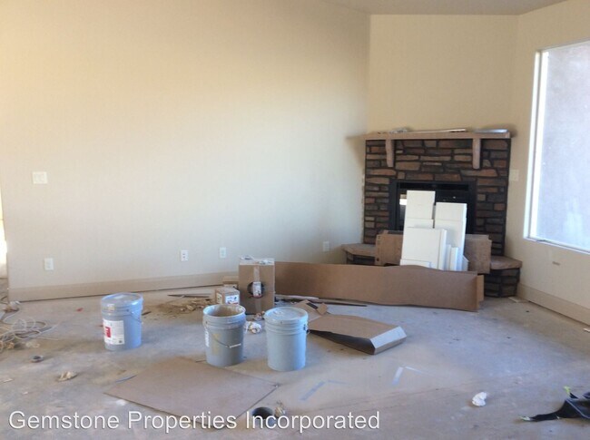 Building Photo - 3 br, 2 bath House - 2747 West 410 North