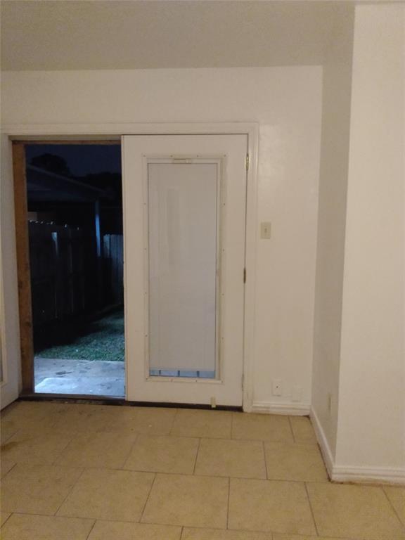 Foto del edificio - 6913 Chasewood Dr