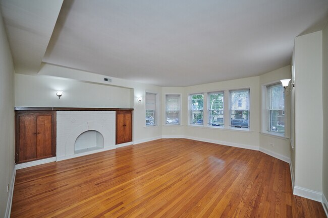 Foto del edificio - 6330 N Rockwell St