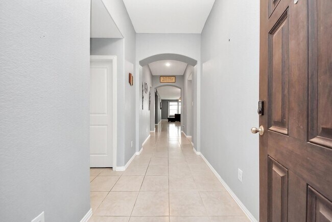 Foto del edificio - 3714 Tirranna Dr