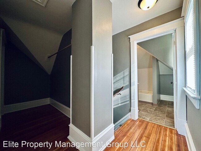 Building Photo - 2 br, 1 bath House - 817 8th Street South ...